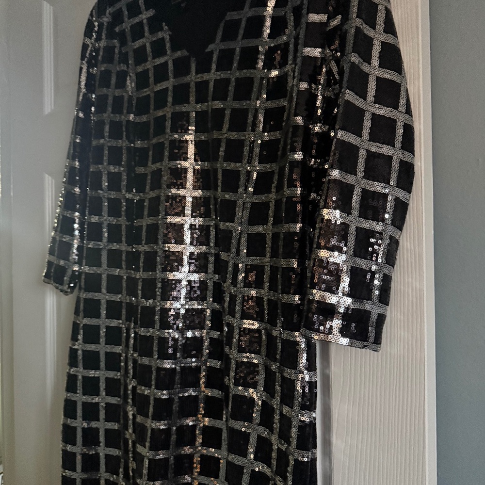 Dress - Picture 1 of 1